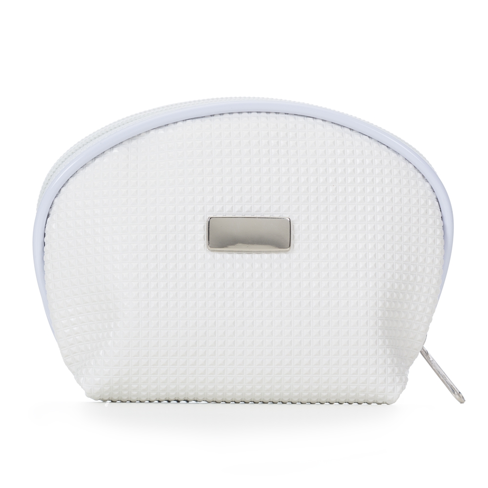 Necessaire
